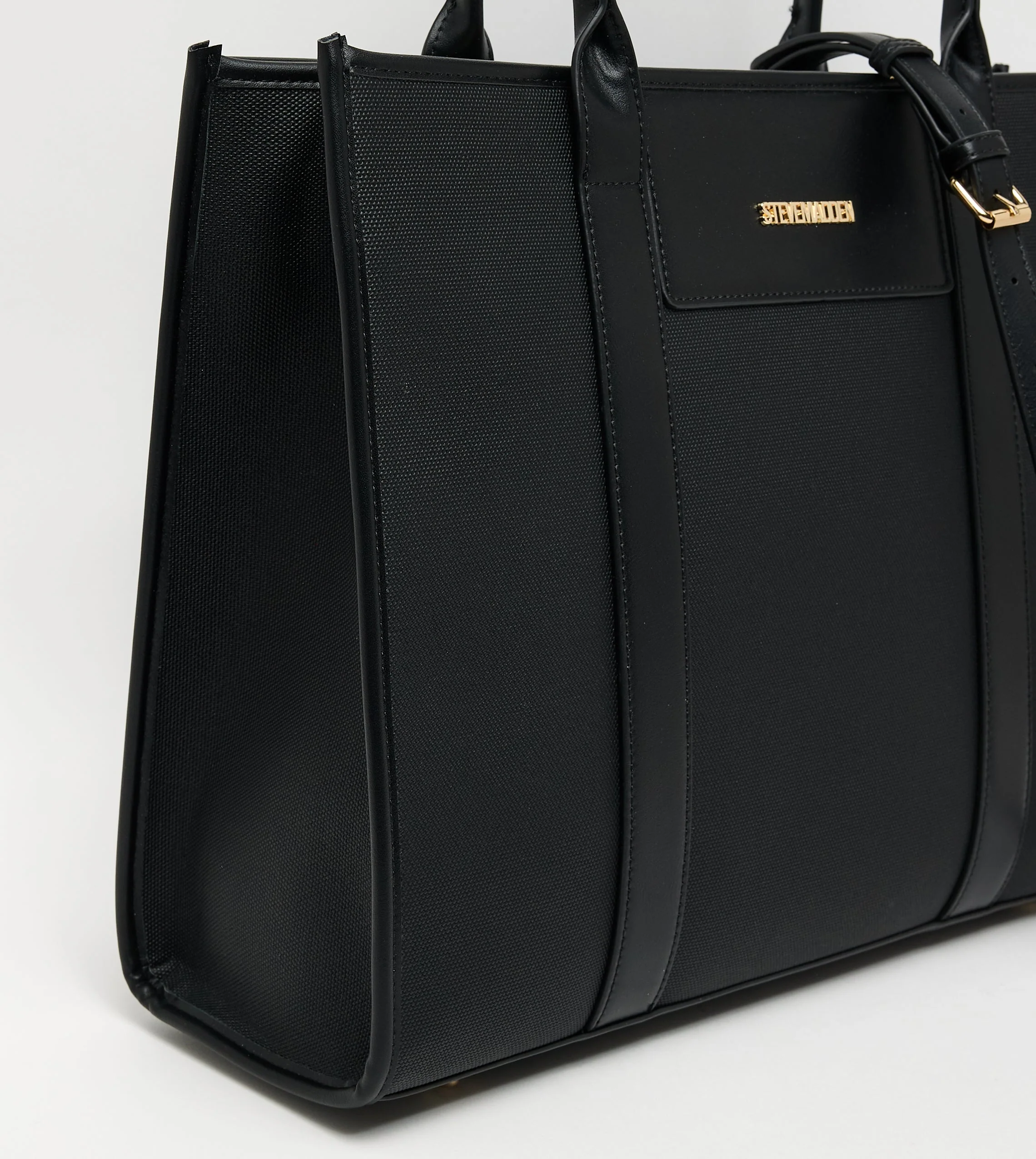 906606-3 Black Women's Tote Bag - Image 3