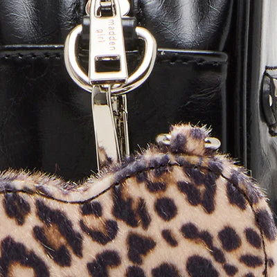 Ajanac Black Women's Crossbody Bag - Image 3