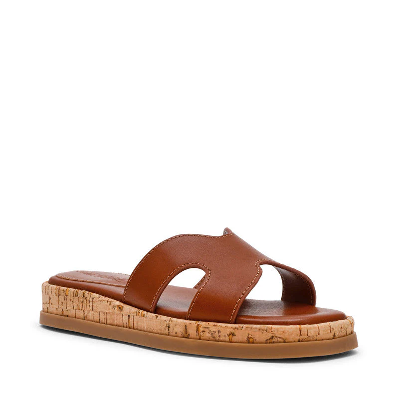 Benchmark Brown Women's Flat Sandals