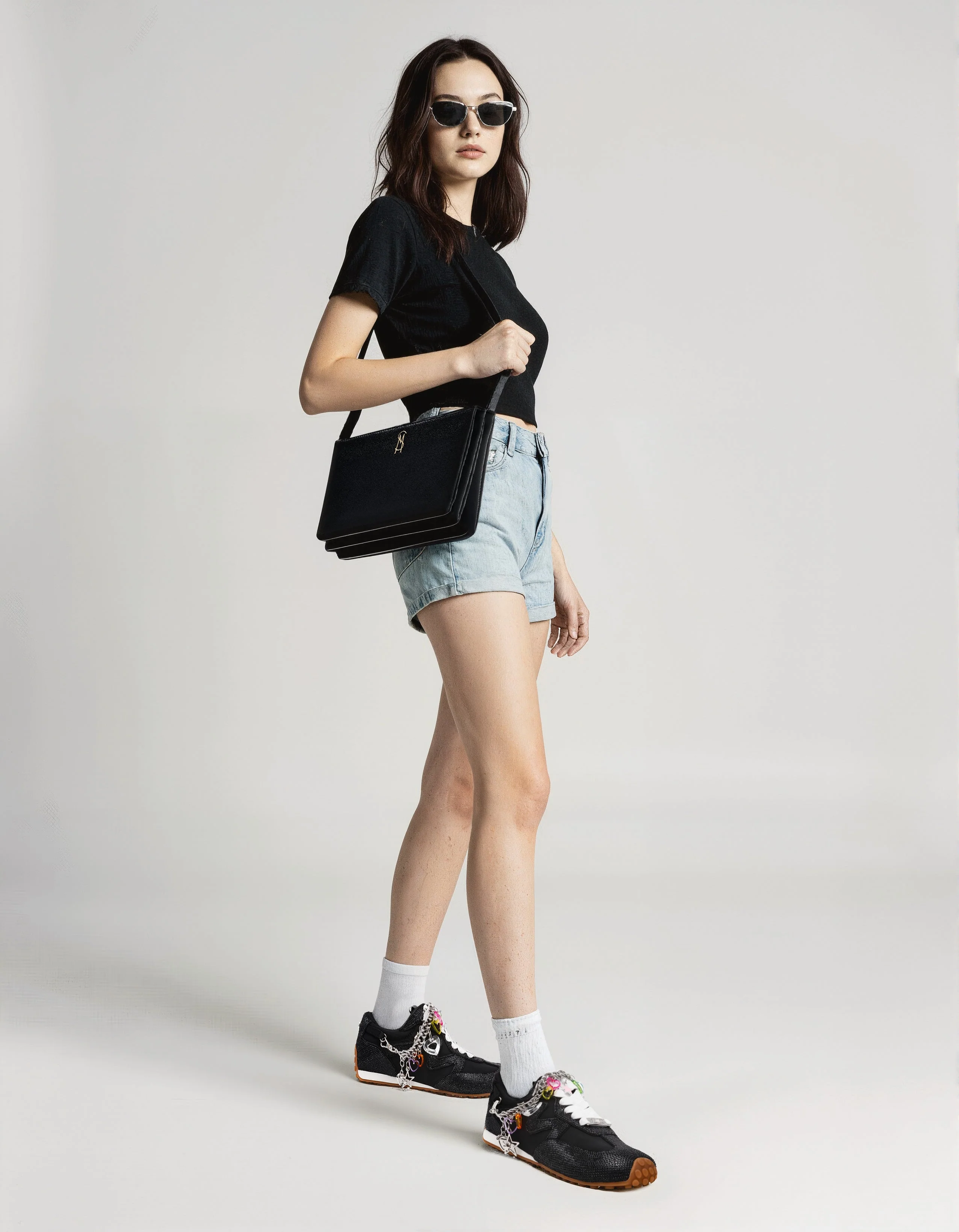 Cameos-R Women's Black Sneakers - Image 2