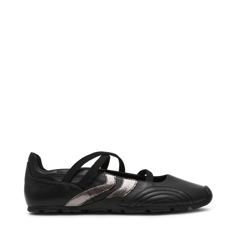 Joisie Black Women's Low Top Sneakers - Image 5