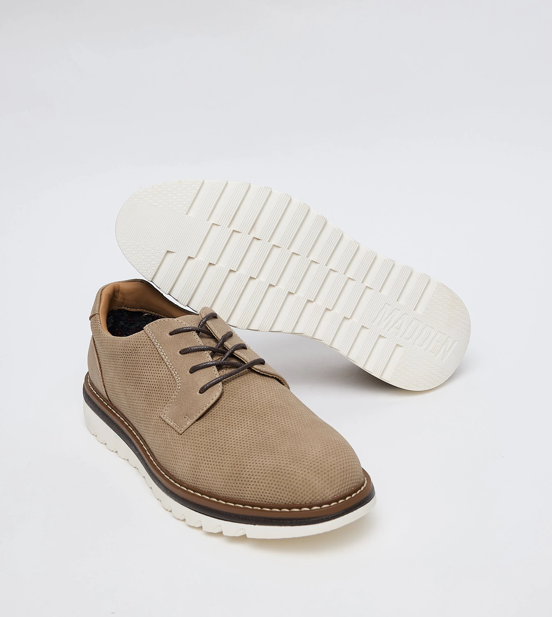 Msanders Men's Grey Sneakers - Image 3