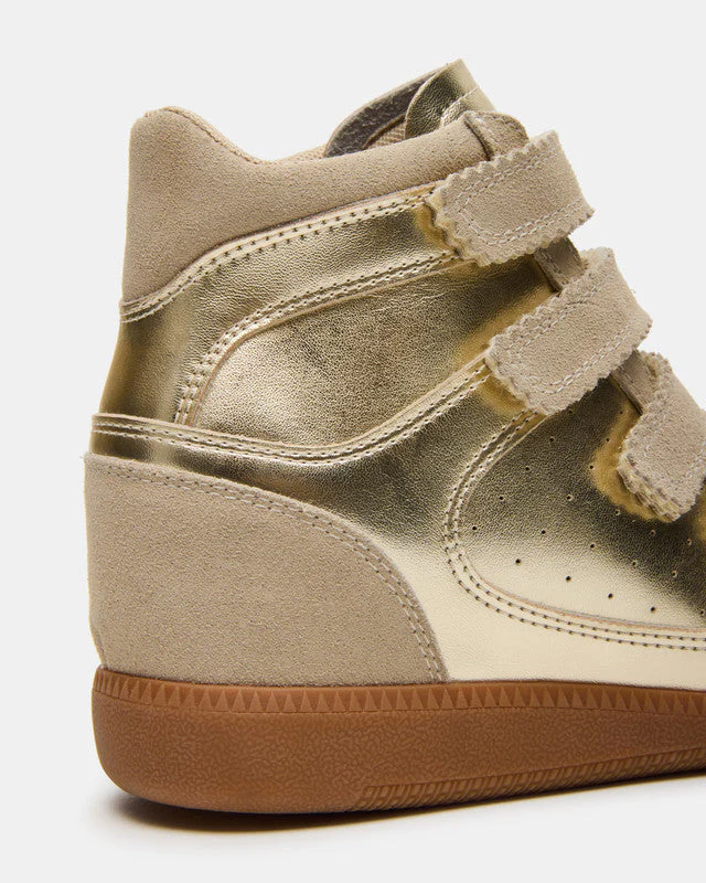 Mustang Women's Gold Sneakers - Image 8