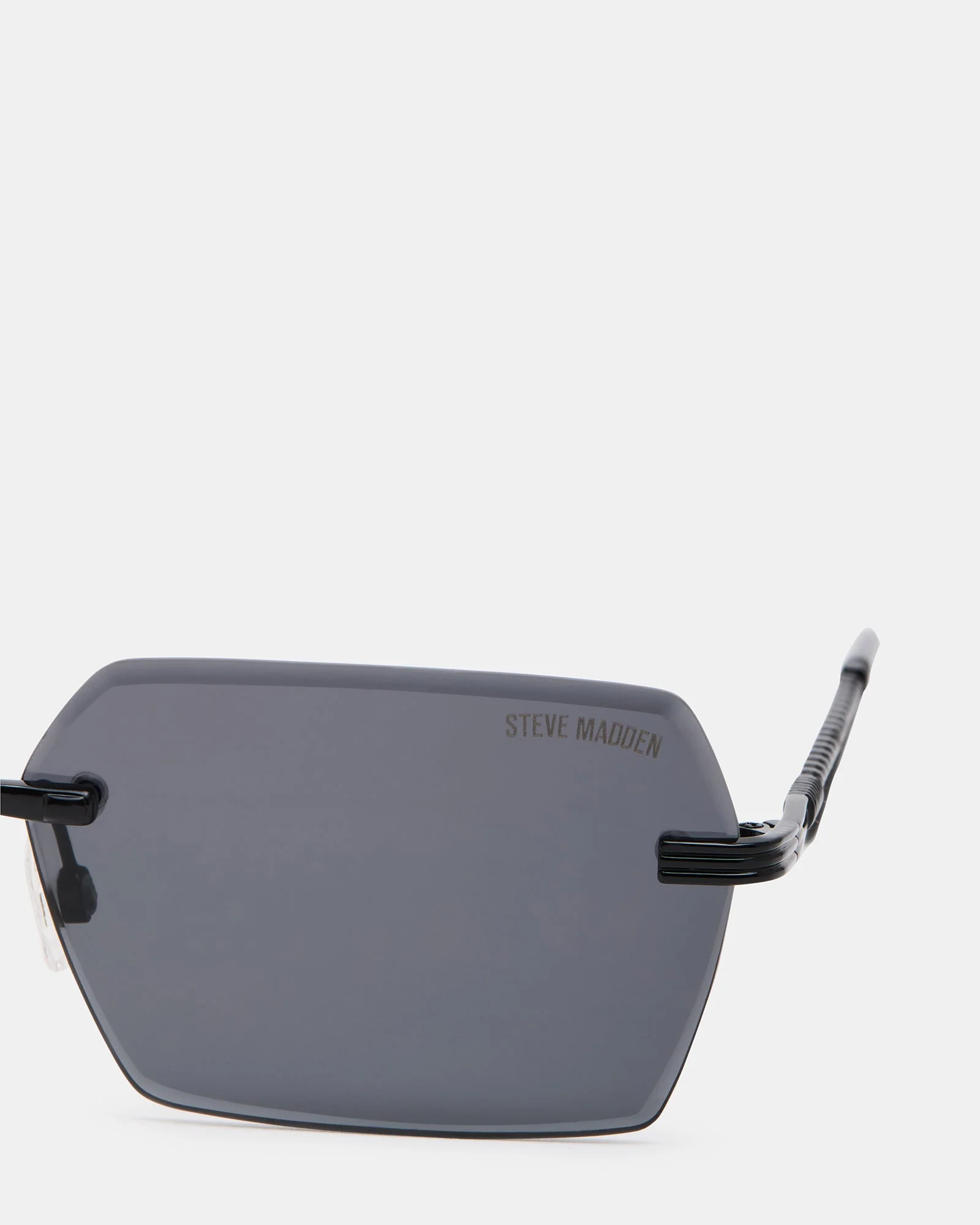 Finnian Black Sunglasses - Image 3