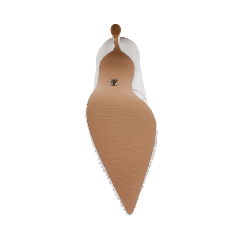 Chantelle Cream Women's Pumps - Image 6