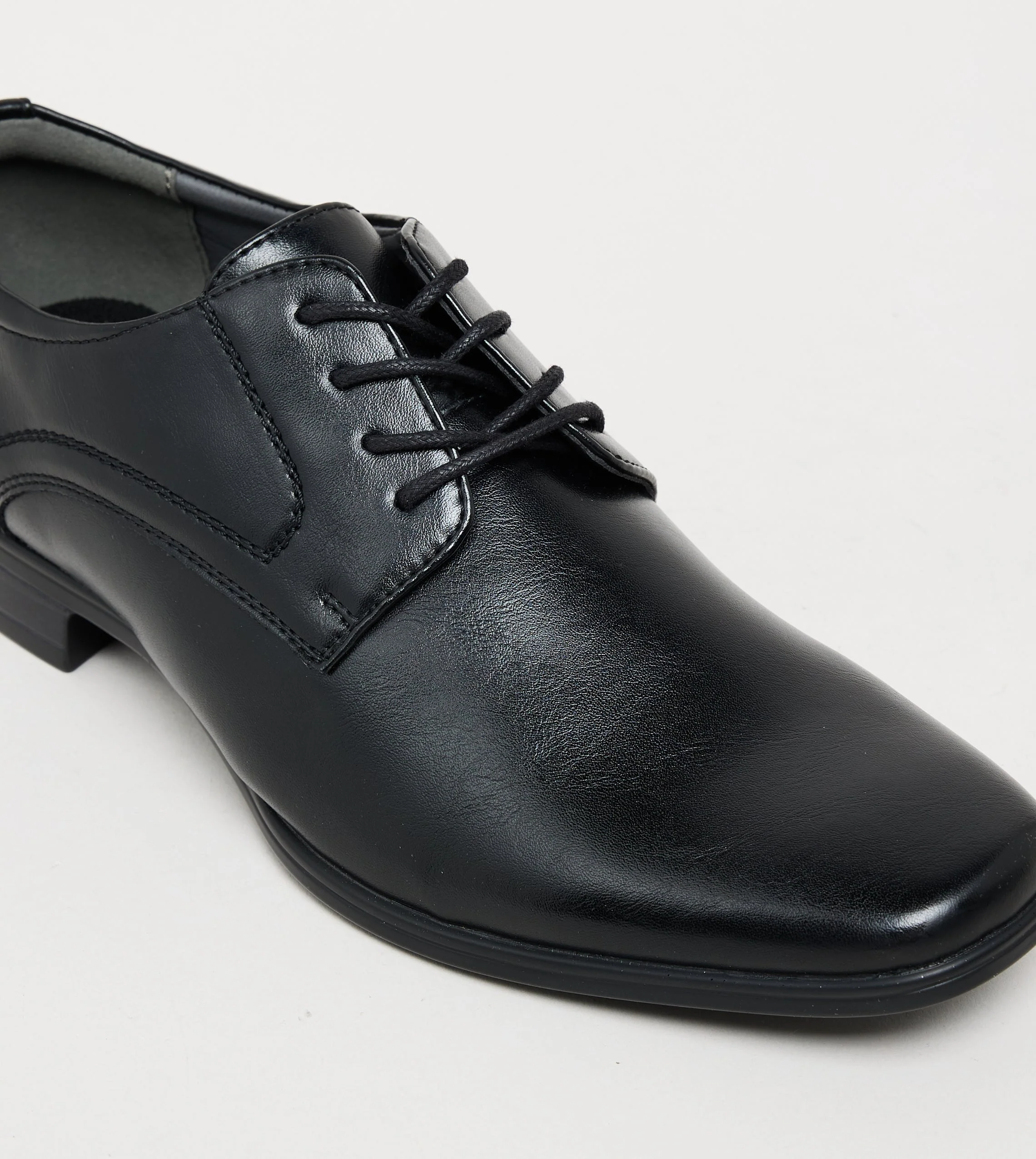 M-Clevrr Men's Black Formal Shoes - Image 3