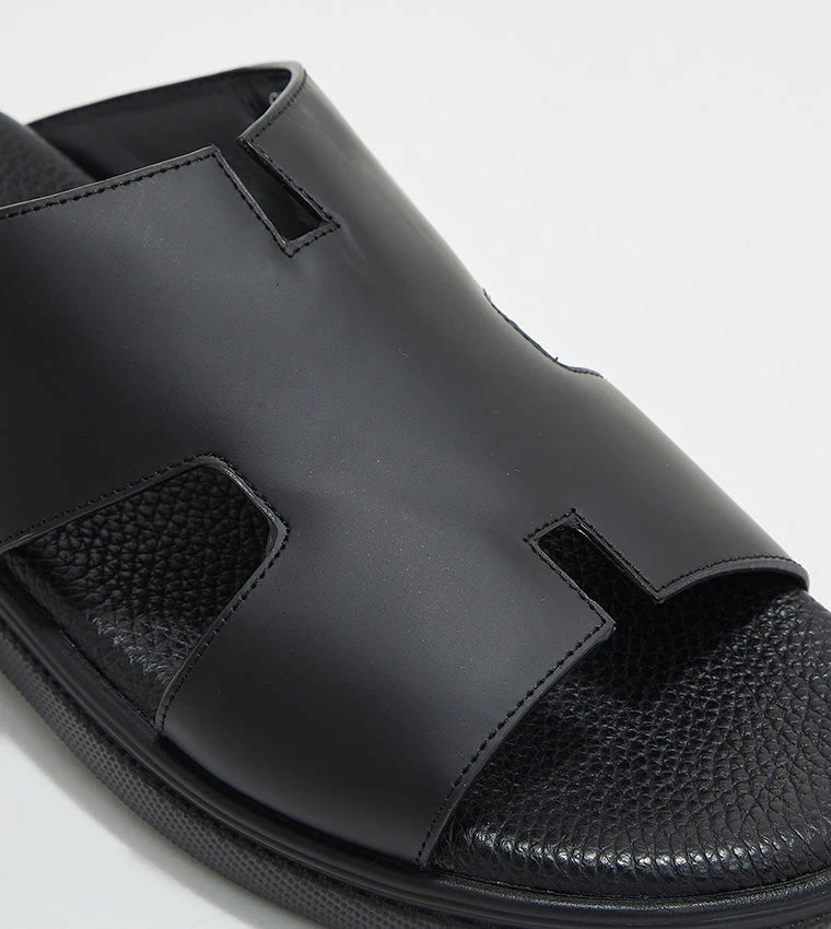 Averin Men's Black Arabic Sandals - Image 5
