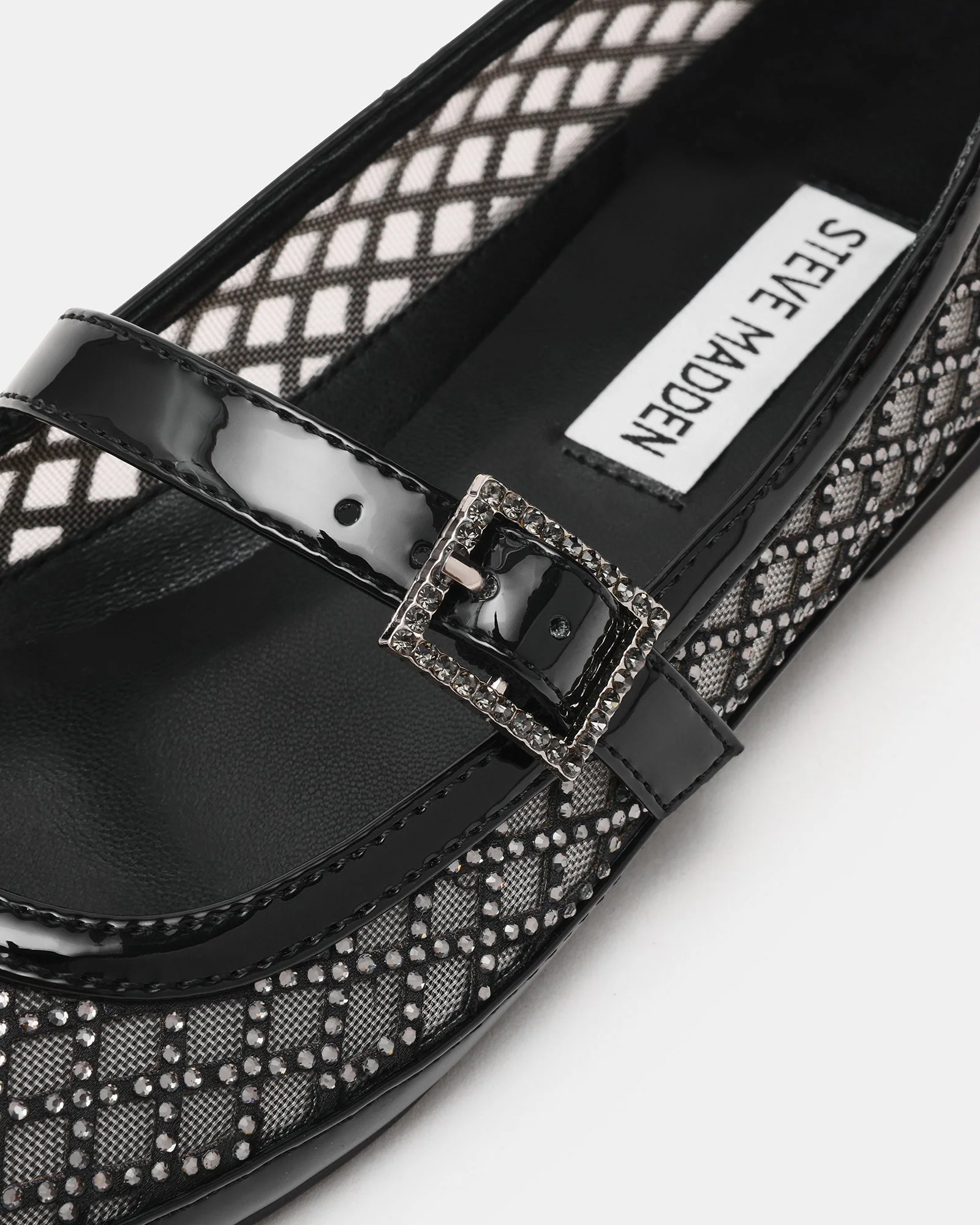 Well-Done Women's Black Patent Ballerinas - Image 3