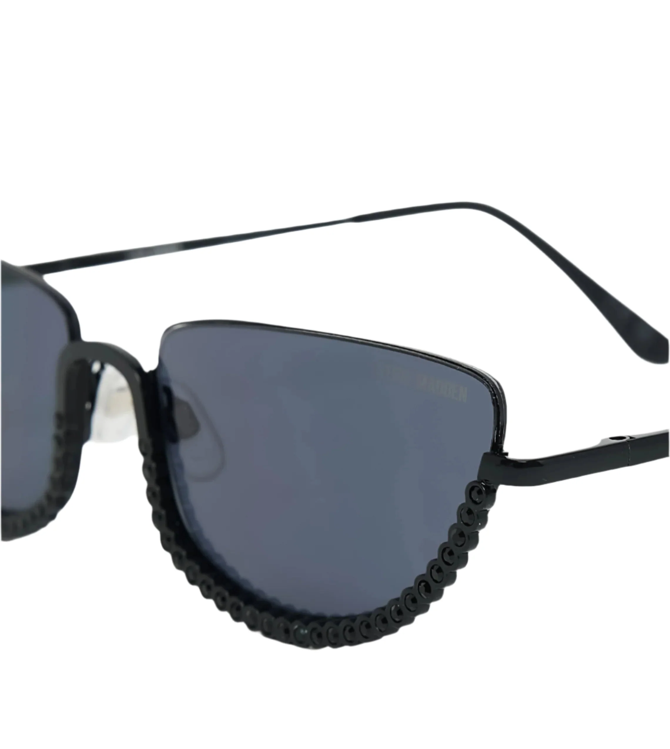 Chic Women's Black Sunglasses - Image 4